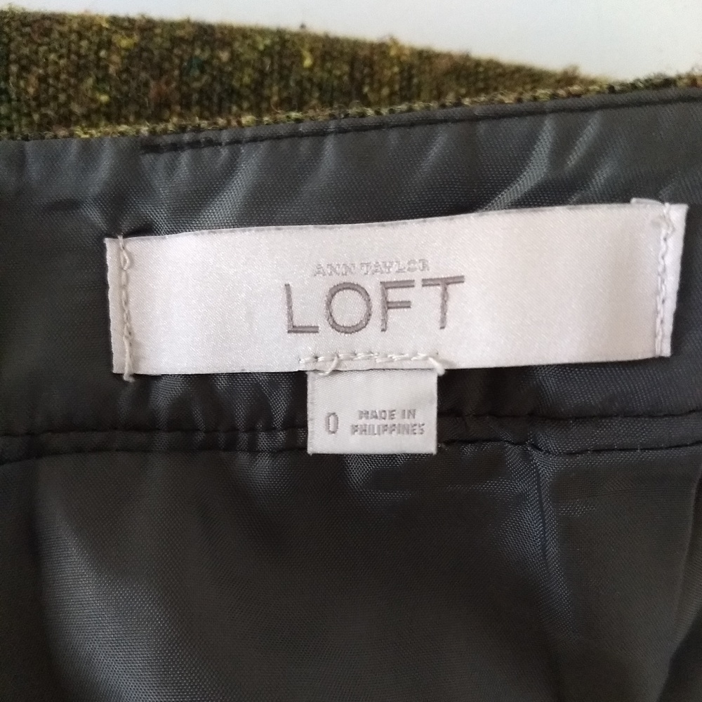 LAST CHANCEAnn Taylor Loft Green Pencil Skirt Sz 0 - Picture 3 of 6